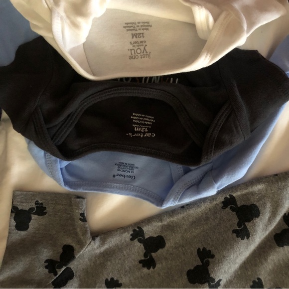 3 Bodysuits 1 Long Sleeve/ 2 Shirt Sleeve 12 Mo - Picture 3 of 6